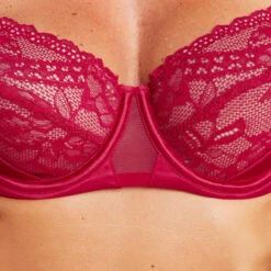 SOUTIEN-GORGE EMBOITANT DENTELLE ROUGE -Rougegorge Boutique 11249302 Z