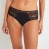 SHORTY STRING DENTELLE NOIR 1 SHORTY STRING DENTELLE NOIR -Rougegorge Boutique 11250700 F