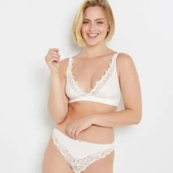 SOUTIEN-GORGE SANS ARMATURES ECRU