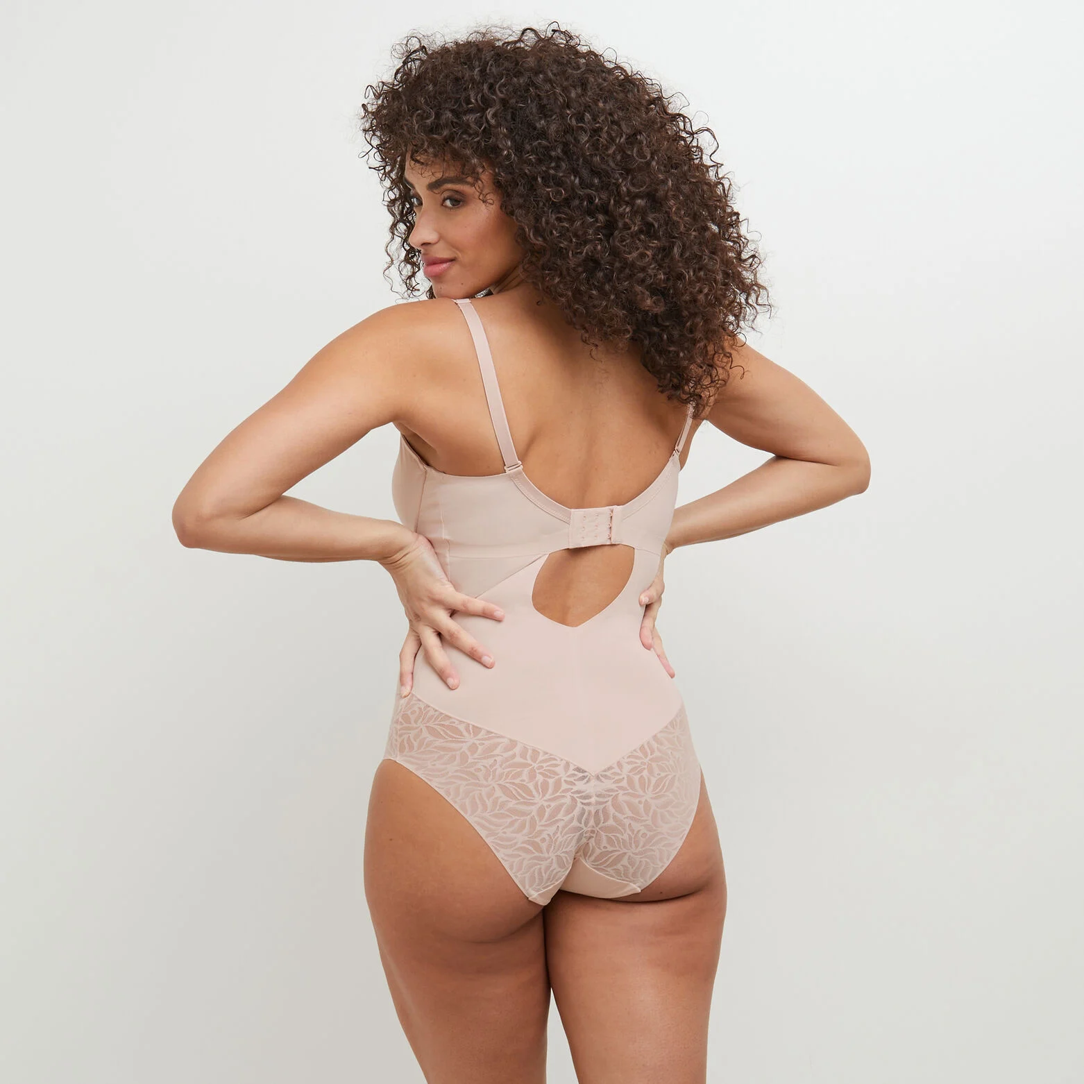 BODY GAINANT ARMATURE NATUREL BODY GAINANT ARMATURE NATUREL -Rougegorge Boutique 11311501 D