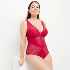 BODY AMPLIFORME ROUGE -Rougegorge Boutique 11321400 C