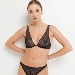 SOUTIEN-GORGE FOULARD DENTELLE NOIR
