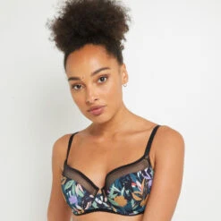 Nouvelles Arrivées -Rougegorge Boutique 20003200 M