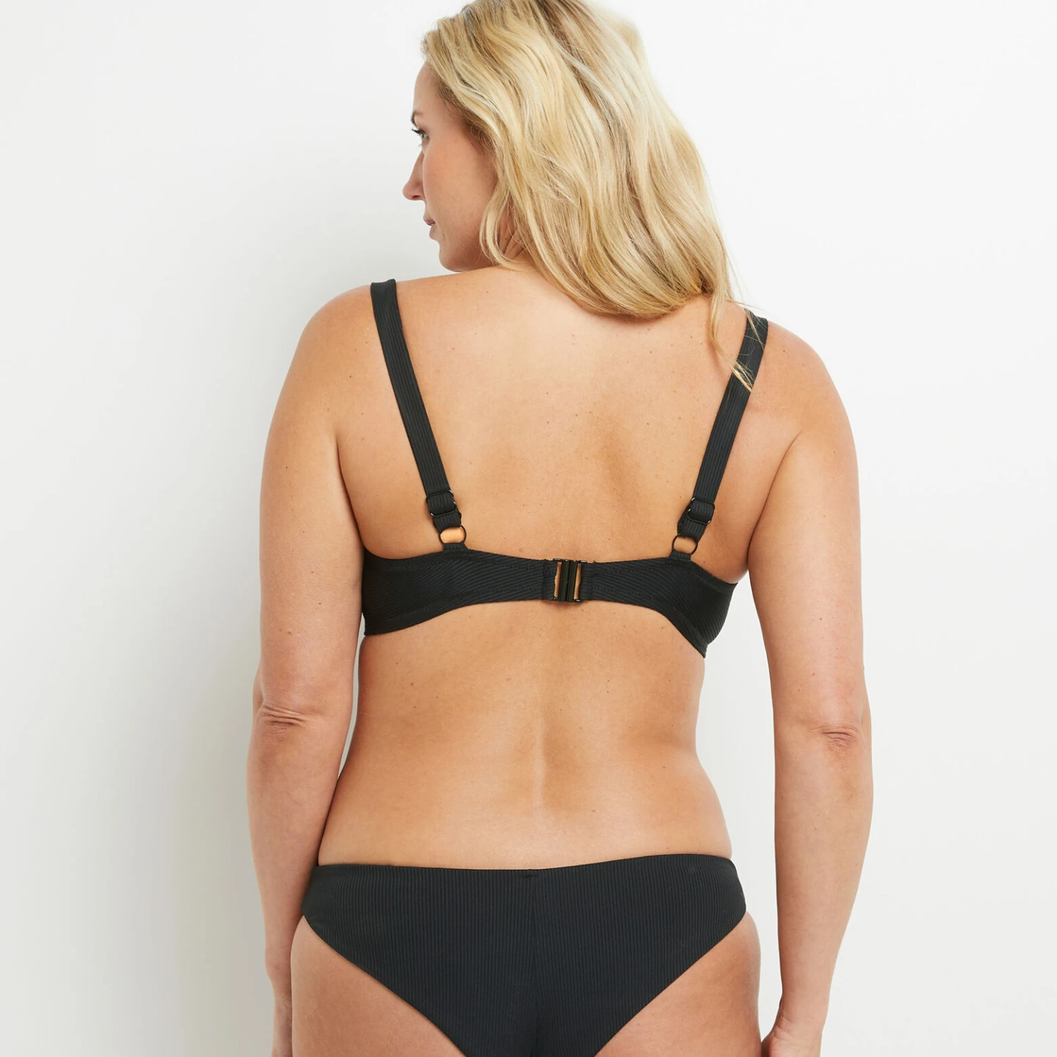 MAILLOT DE BAIN GRANDS BONNETS NOIR Lotus MAILLOT DE BAIN GRANDS BONNETS NOIR -Rougegorge Boutique 20021800 D gt