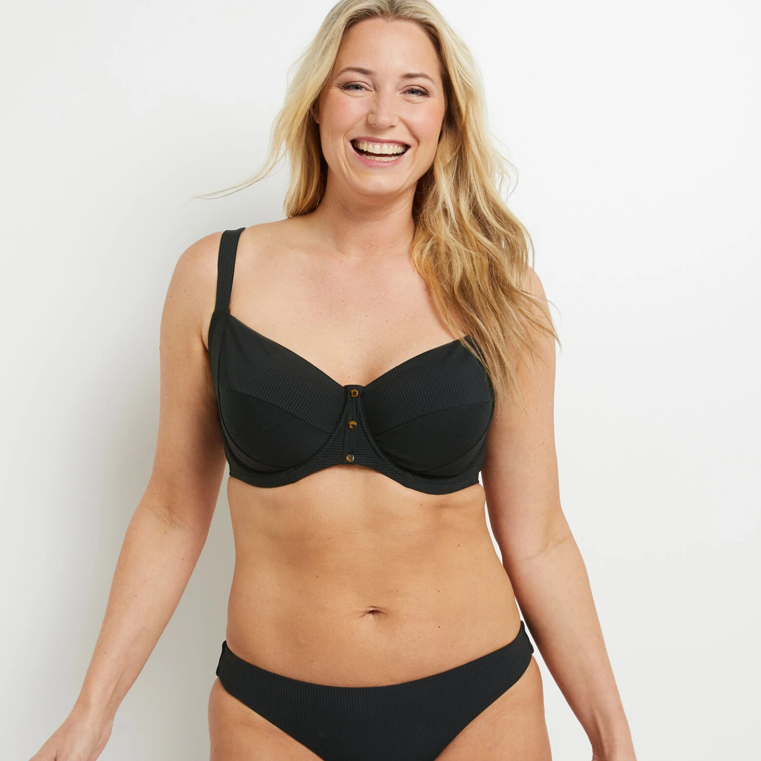 MAILLOT DE BAIN GRANDS BONNETS NOIR Lotus MAILLOT DE BAIN GRANDS BONNETS NOIR -Rougegorge Boutique 20021800 F gt