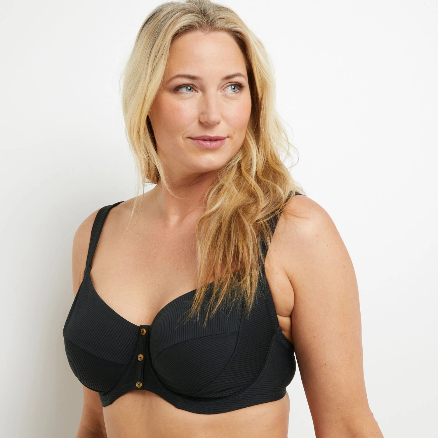 MAILLOT DE BAIN GRANDS BONNETS NOIR Lotus MAILLOT DE BAIN GRANDS BONNETS NOIR -Rougegorge Boutique 20021800 M gt