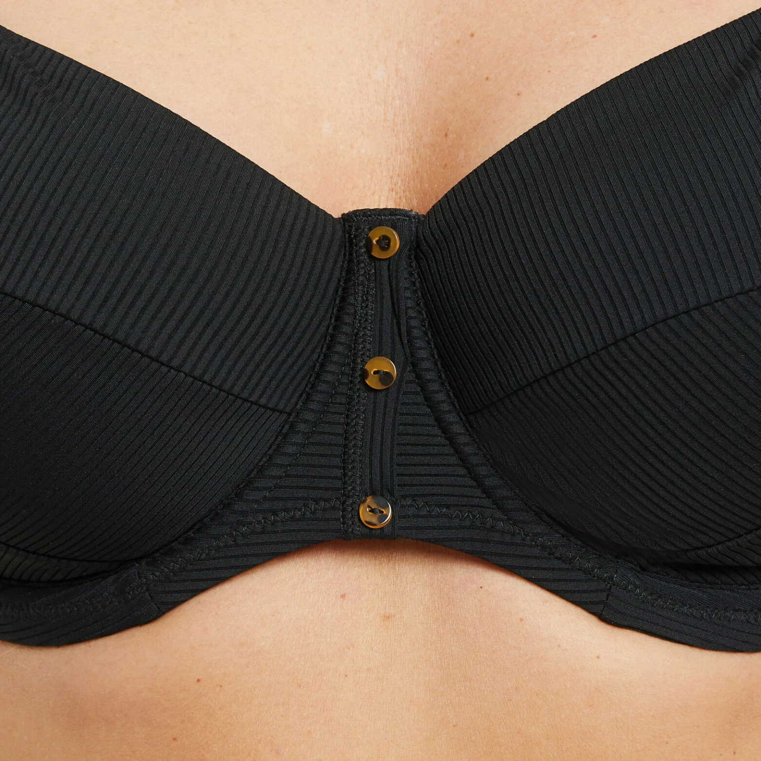 MAILLOT DE BAIN GRANDS BONNETS NOIR Lotus MAILLOT DE BAIN GRANDS BONNETS NOIR -Rougegorge Boutique 20021800 Z gt