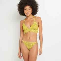 STRING DENTELLE JAUNE 4 STRING DENTELLE JAUNE -Rougegorge Boutique 20025200 D