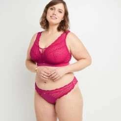 TANGA DENTELLE FUCHSIA 4 TANGA DENTELLE FUCHSIA -Rougegorge Boutique 20031900 D