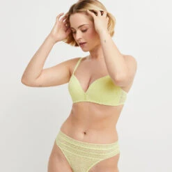 Bebe SOUTIEN-GORGE AMPLI SANS ARMATURE JAUNE