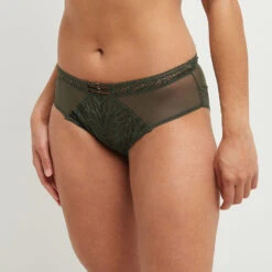 Celine SHORTY DENTELLE KAKI