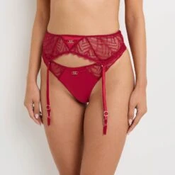 PORTE-JARRETELLES DENTELLE ROUGE 4 PORTE-JARRETELLES DENTELLE ROUGE -Rougegorge Boutique 21170702 D