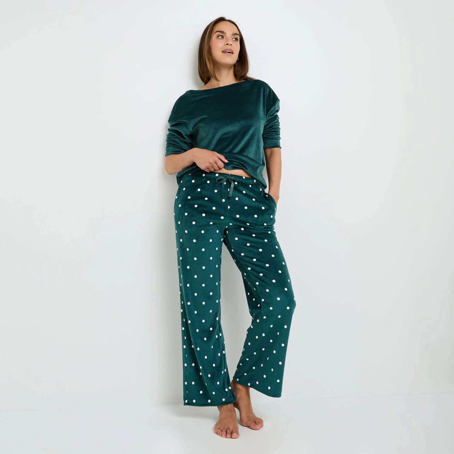 PANTALON DE PYJAMA VELOURS MULTICO VERT PANTALON DE PYJAMA VELOURS MULTICO VERT -Rougegorge Boutique 21182402 F