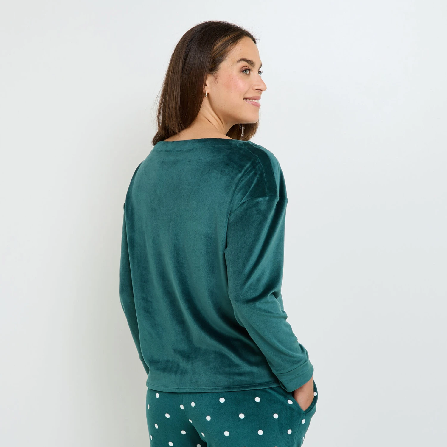 TEE-SHIRT MANCHES LONGUES VELOURS VERT FONCE TEE-SHIRT MANCHES LONGUES VELOURS VERT FONCE -Rougegorge Boutique 21188203 D