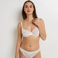 SOUTIEN-GORGE EMBOITANT BLANC