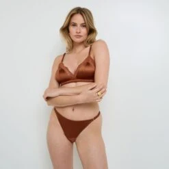 HOPE String Micro Dentelle MARRON 3 HOPE String Micro Dentelle MARRON -Rougegorge Boutique 21309800 D