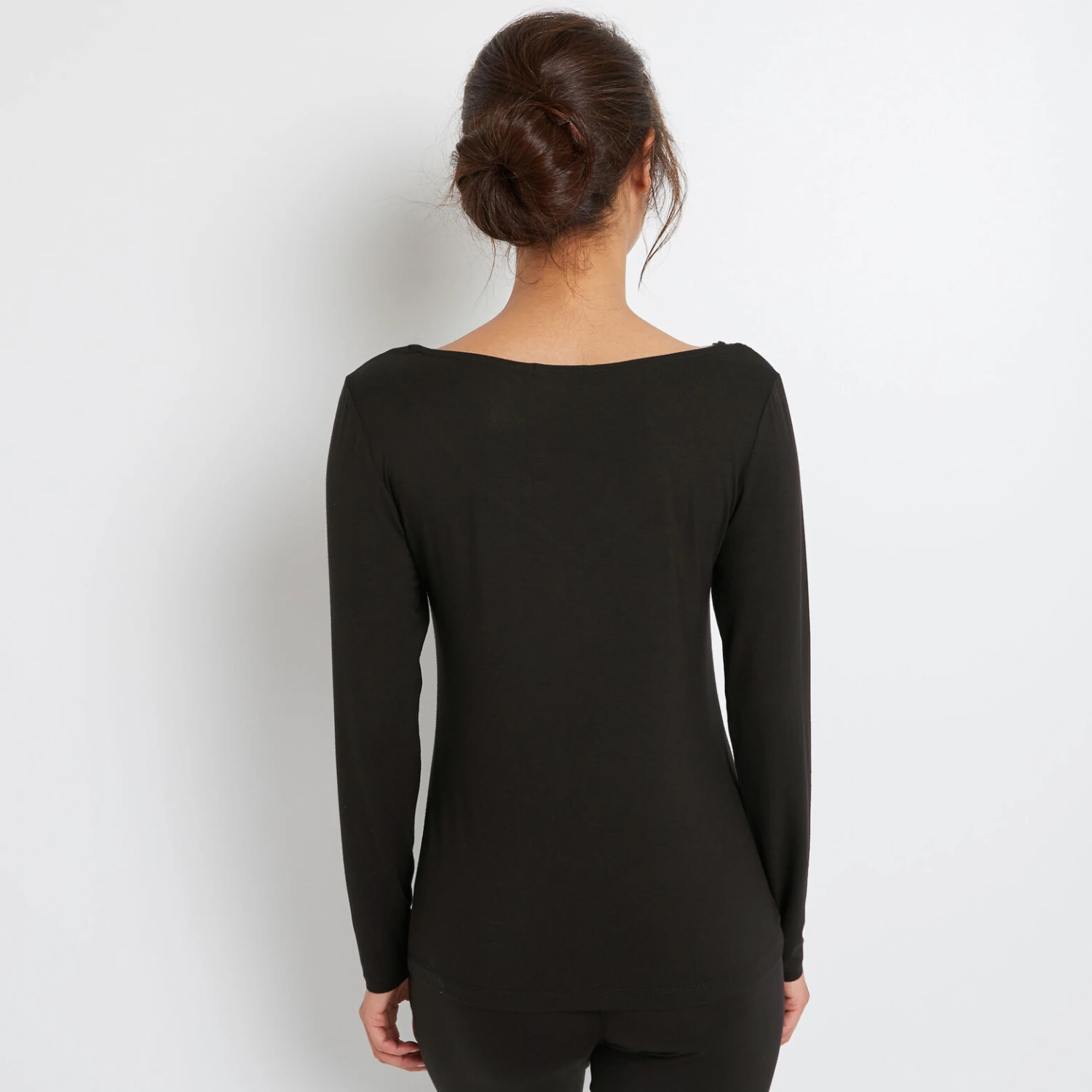 TEE SHIRT MANCHES LONGUES NOIR TEE SHIRT MANCHES LONGUES NOIR -Rougegorge Boutique 43186900 D