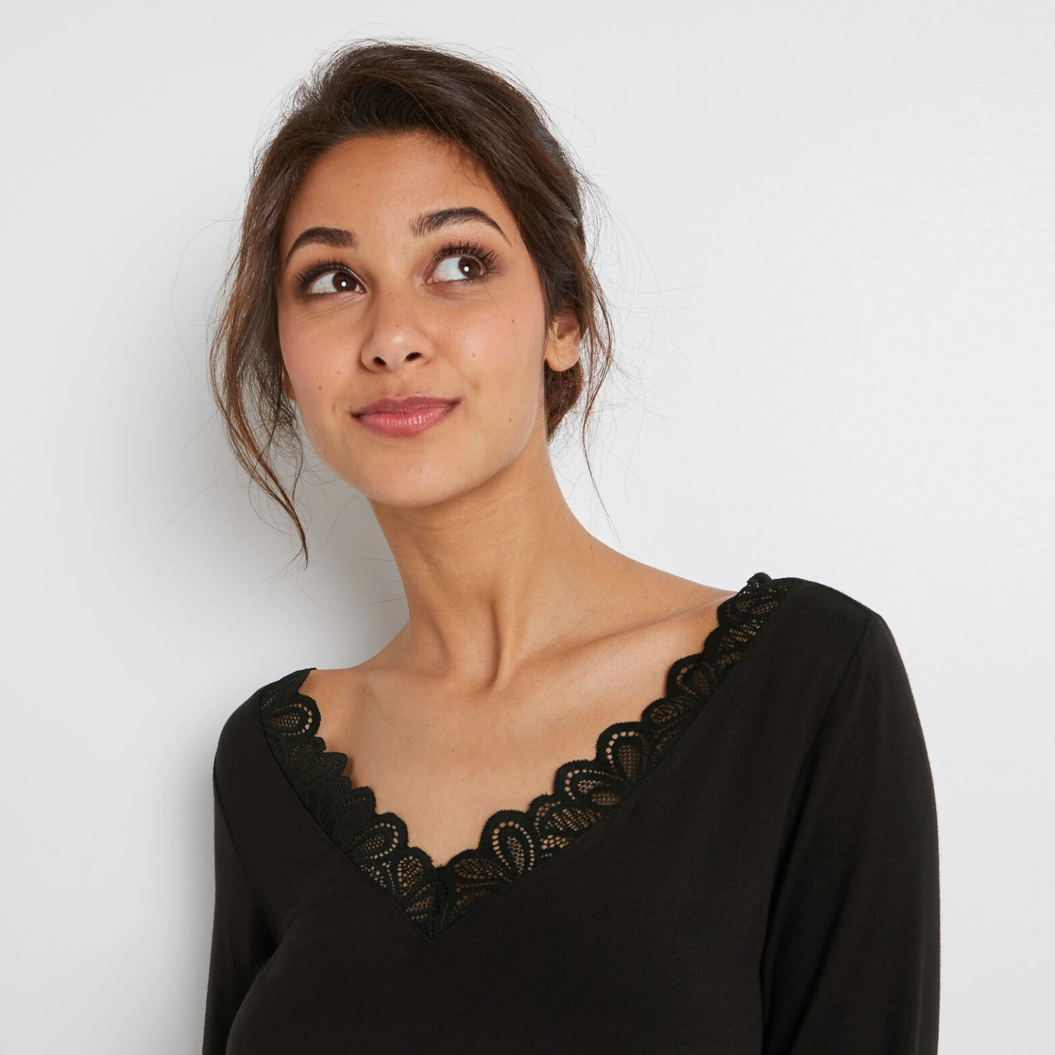 TEE SHIRT MANCHES LONGUES NOIR TEE SHIRT MANCHES LONGUES NOIR -Rougegorge Boutique 43186900 M