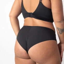 Shorty Microfibre NOIR -Rougegorge Boutique 77003800 D